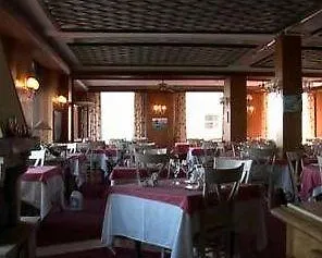 فندق Beau Rivage Hotel-restaurant لوك-سور-مير